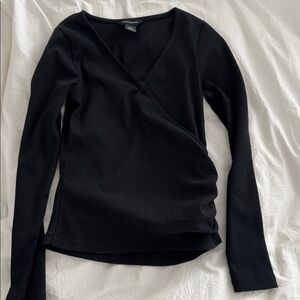 Club Monaco Black V-Neck Long Sleeve Top